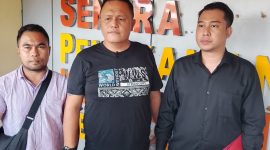 Stenly Sendow Dan Kuasa Hukum Datang Dipolda Sulut  Lapor Oknum Yang Sebut Dirinya Back Up Mafia Solar 