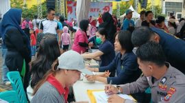 Polda Sulawesi Utara bersama Polresta Manado menggelar kegiatan Car Free Day di Kawasan Megamas Manado