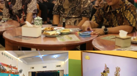 Polres Tolitoli Rayakan Hari Bhayangkara ke-79 dengan Nobar Wayang Kulit 