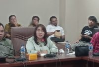Jeane Laluyan Guncang RDP DPRD Sulut