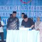 Asisten Bidang Perekonomian dan Pembangunan Setda, Hi. Abdul Mutoh Daeng Mulisa, S.Pd., MM, menghadiri kegiatan Puncak Gelar Karya Seni yang dirangkaikan dengan Dies Natalis ke-21 SMK Negeri 1 Kaidipang