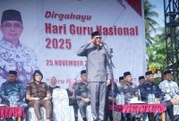 Wakil Bupati Bolaang Mongondow Utara (Bolmut), Moh. Aditya Pontoh, S.IP, memimpin upacara peringatan Hari Guru Nasional (HGN)