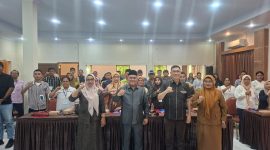 Pembukaan pelatihan dilakukan oleh Asisten Bidang Perekonomian dan Pembangunan, Hi. Abdul Mutoh Daeng Mulisa, S.Pd., MM, yang mewakili Bupati Bolmut.
