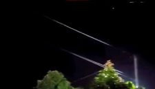 Misteri Benda Bercahaya Kembali Muncul di Langit Malam, Warga Diimbau Tetap Tenang