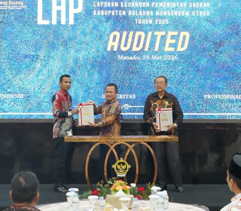 Laporan Hasil Pemeriksaan (LHP) diserahkan langsung oleh Kepala BPK RI Perwakilan Sulawesi Utara, Bombit Agus Mulyo, dan diterima oleh Wakil Bupati Boltara Moh. Aditya Pontoh bersama Ketua DPRD Boltara Frangky Chendra