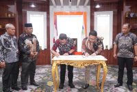 Bupati Boltara Tanda Tangani Perpanjangan Kerja Sama Fasilitas ATM Bank SulutGo
