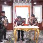Bupati Boltara Tanda Tangani Perpanjangan Kerja Sama Fasilitas ATM Bank SulutGo