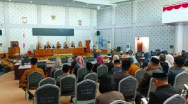Rapat Paripurna penyampaian 14 Ranperda usulan Pemerintah Kabupaten Boltara di Gedung DPRD Boltara