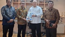 Dr. Sirajudin Lasena, SE, M.Ec.Dev, melakukan kunjungan kerja dan audiensi ke Kementerian Pendidikan Dasar dan Menengah (Kemendikdasmen)